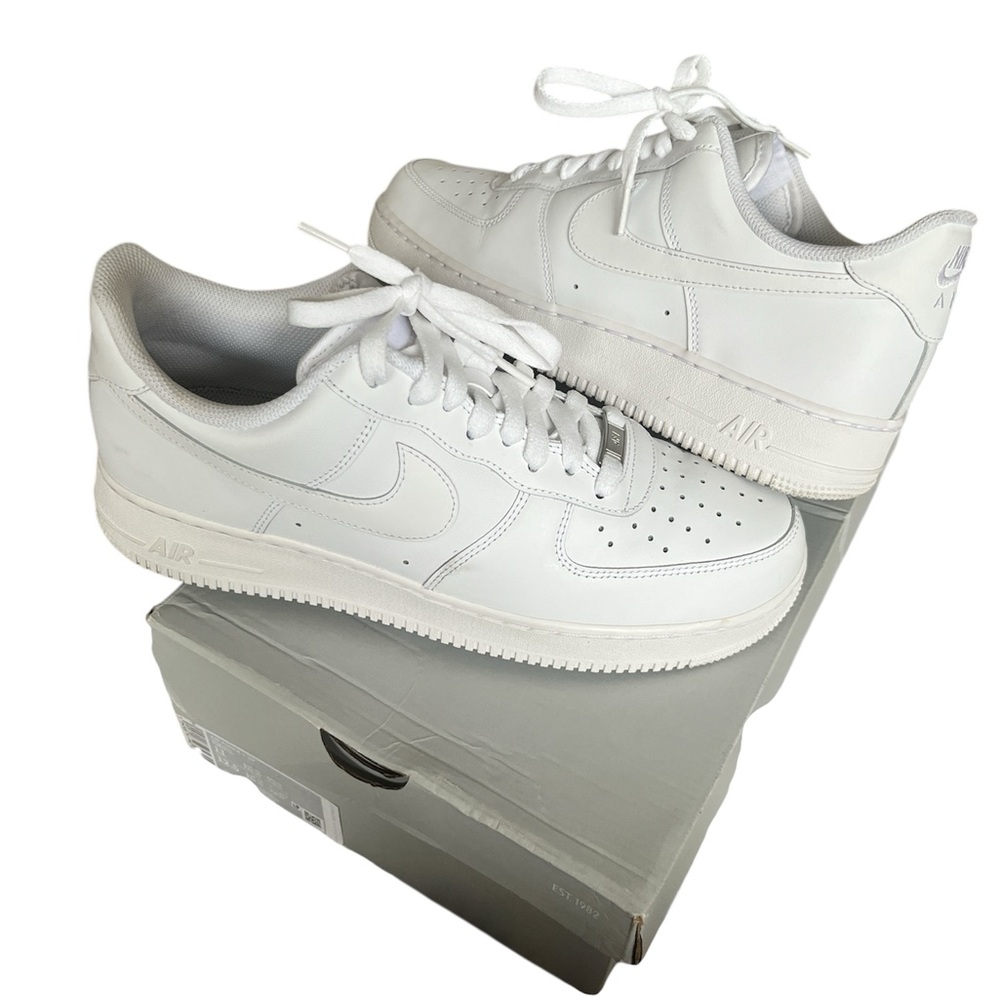 Nike Air Force 1 Low 07’White Sneakers